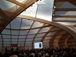 neuer Pavillon von innen verkleinert