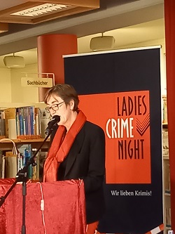 Joyce Summer verkleinert